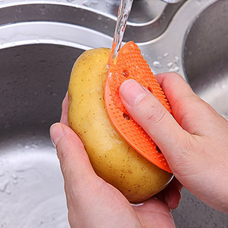 Vegetable and fruit cleaner